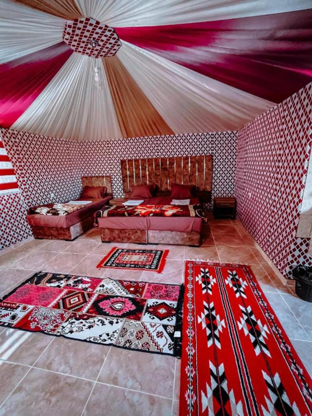Rum Magic Luxury Camp Wadi Rum Eksteriør bilde