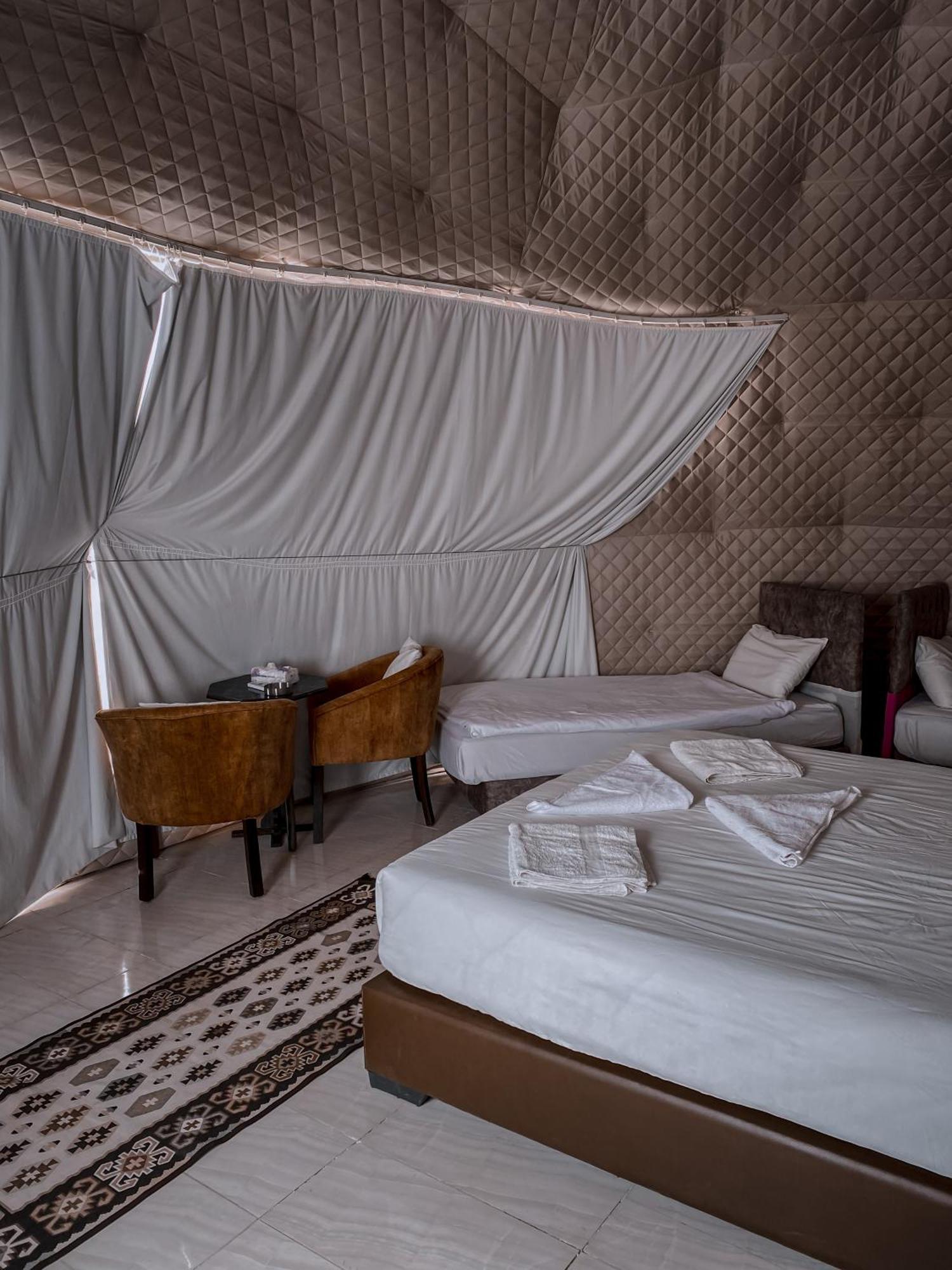 Rum Magic Luxury Camp Wadi Rum Eksteriør bilde
